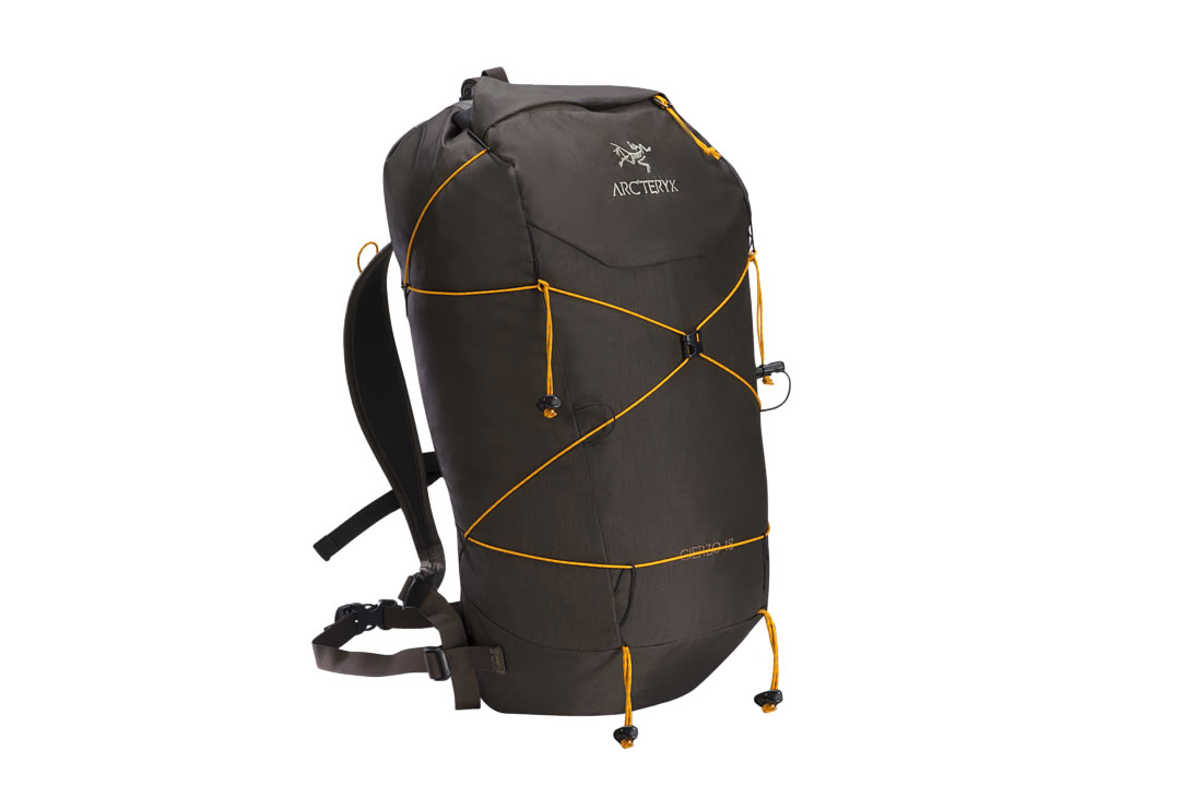 ARC'TERYX / CIERZO 18