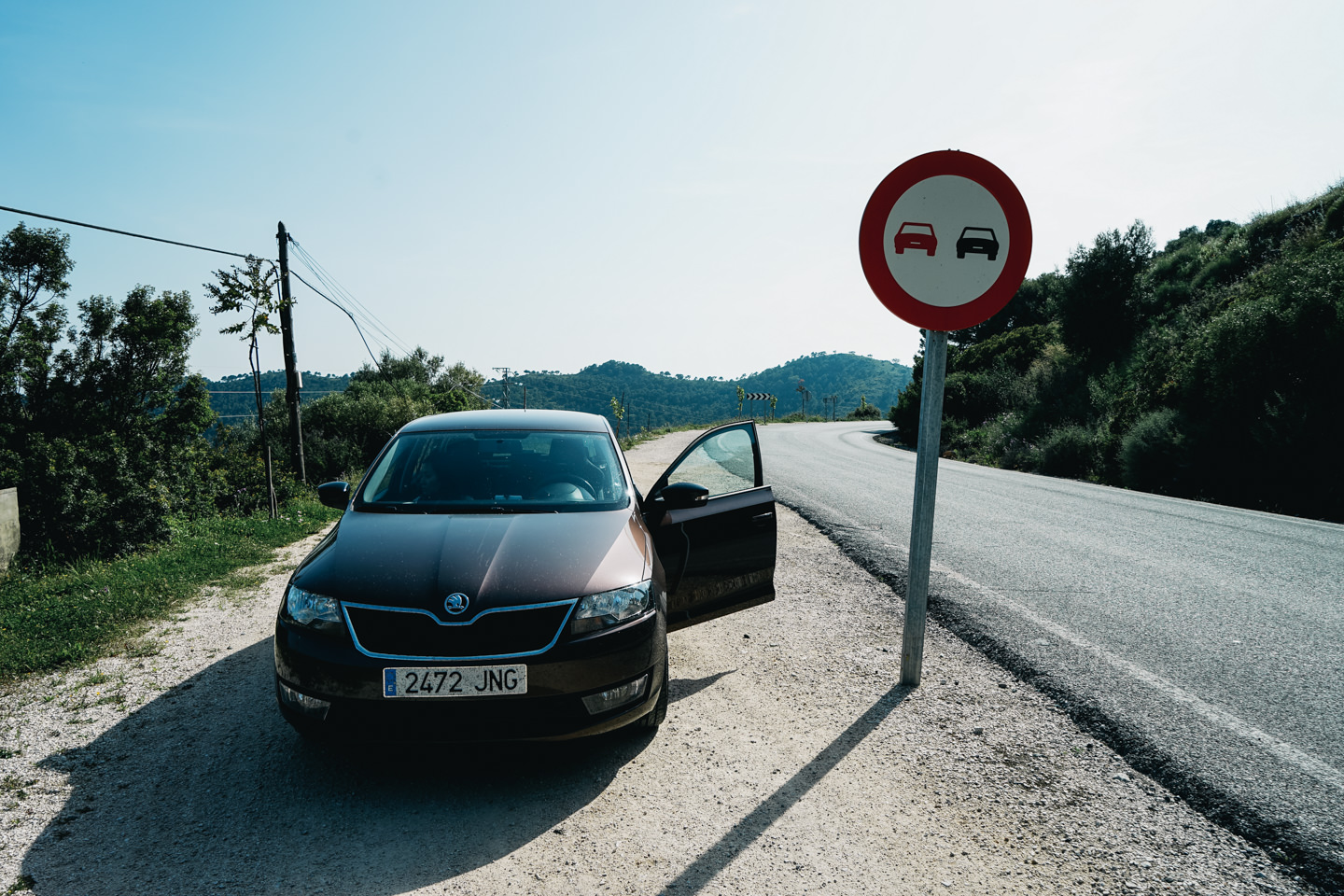 日本では見かけないSKODAというブランドの車