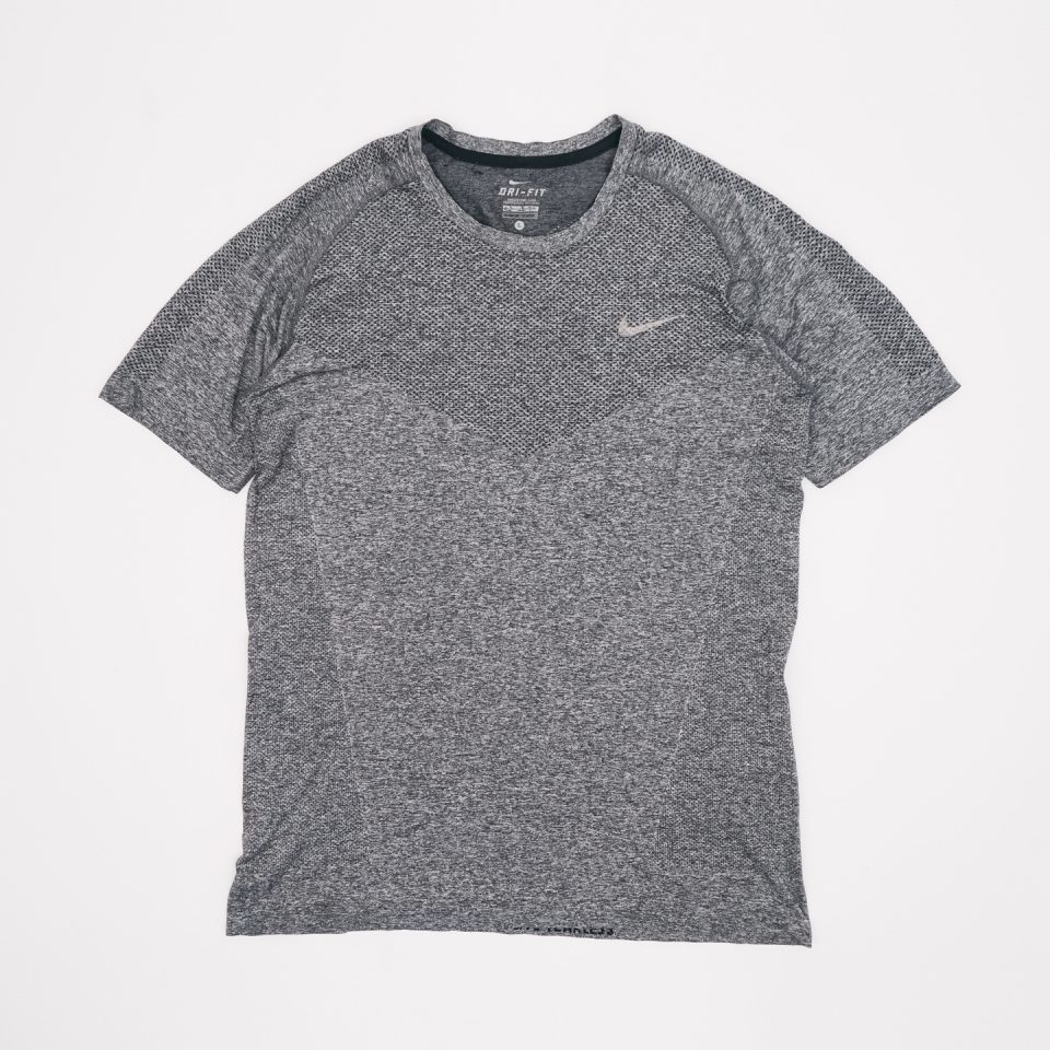 NIKE DRI-FIT KNIT T-SHIRT